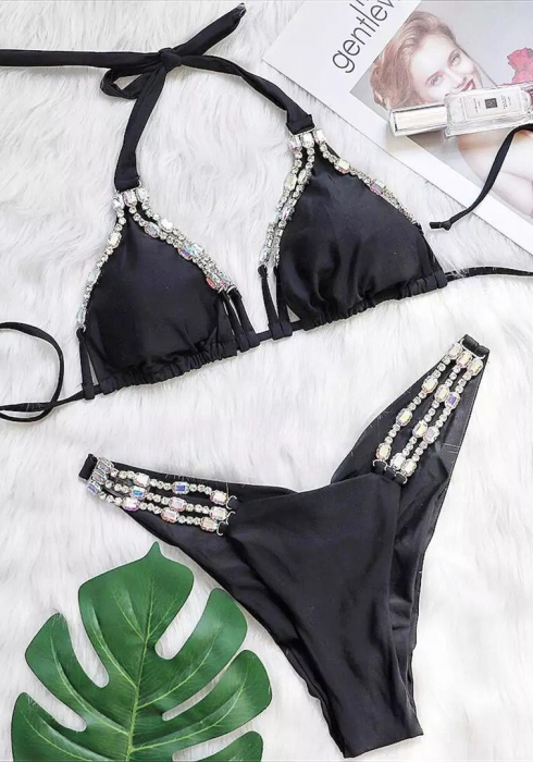 Costum de baie din 2 piese, cu accesorii metalice [4]