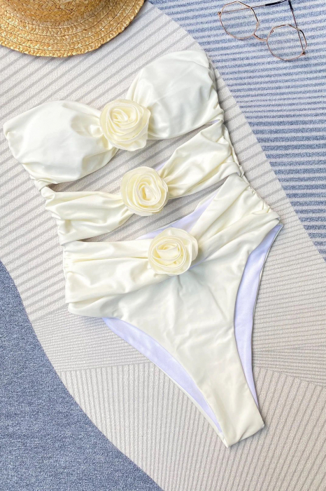 Costum de baie intreg, cu decupaje si trandafiri decorativi [6]