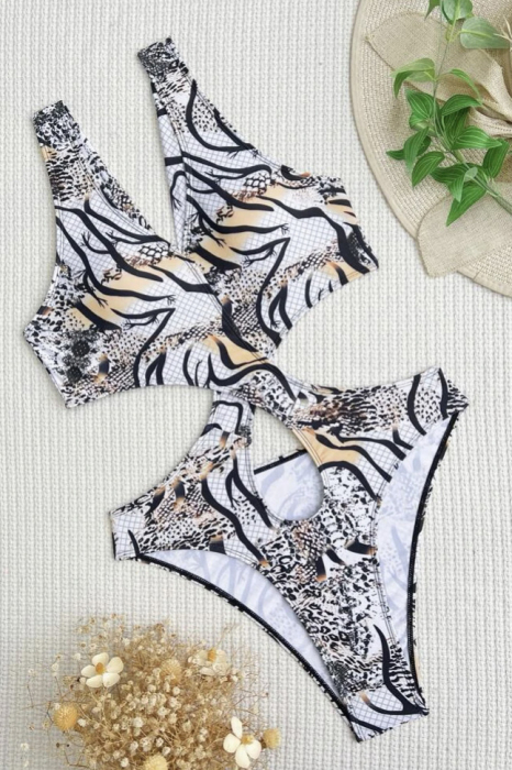 Costum de baie intreg cu imprimeu si decupaj [4]