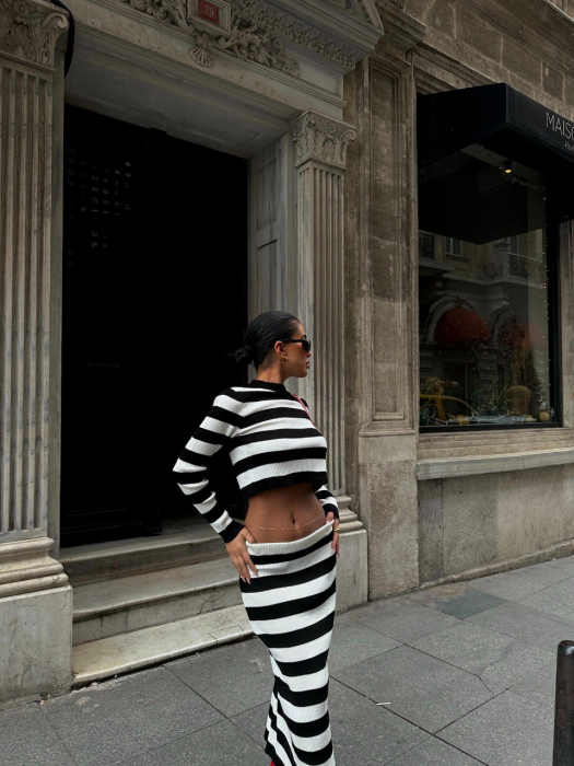 Costum din 2 piese bluza si fusta [5]