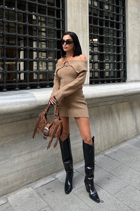 Costum din 2 piese pulover si fusta [3]