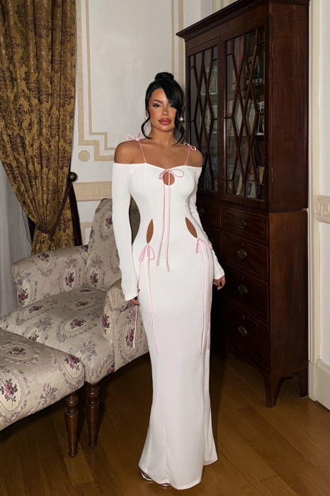 Rochie Alba Lunga cu Fundite Roz si Decupaj Lateral [6]