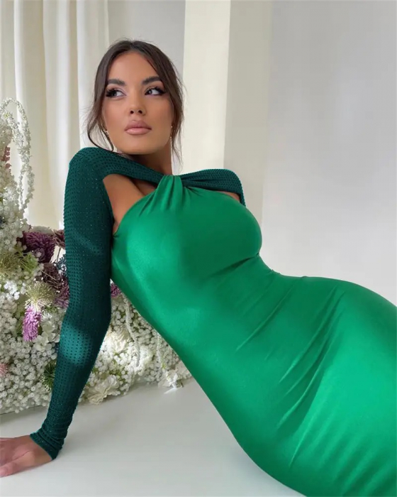 Rochie lunga eleganta din material modelator, croiala unica, atent confectionata pentru a-ti evidentia talia [6]