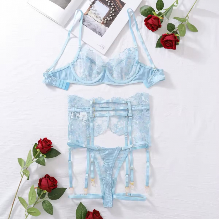 Set de lenjerie intima 3 piese, din dantela blue [5]