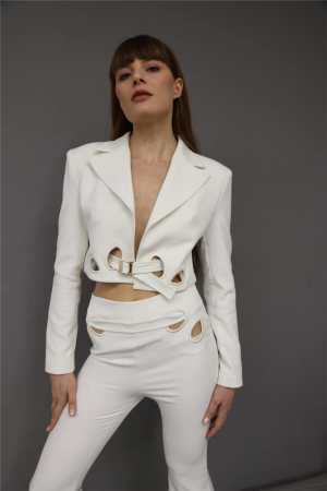 Sacou scurt cu decupaje [1]