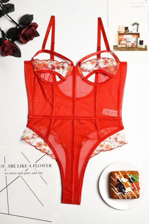 Body rosu din plasa cu decupaje [2]