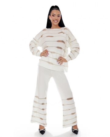 Compleu casual alb-bej cu pulover oversize si pantaloni largi [2]