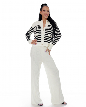 Compleu casual-elegant cu dungi si pantaloni drepti [3]