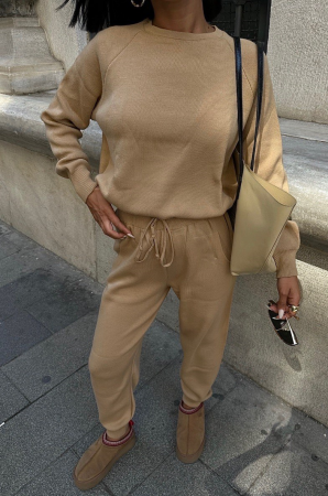 Signature Style - Compleu bej de dama cu hanorac si pantaloni