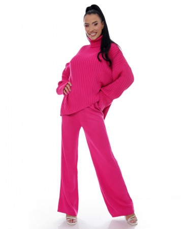 Colectii - Compleu fucsia cu pantaloni largi și bluză asimetrică