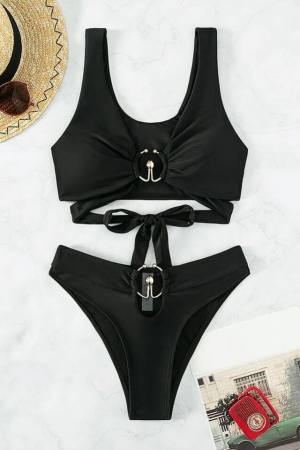 Costum de baie din 2 piese, cu accesorii metalice [4]