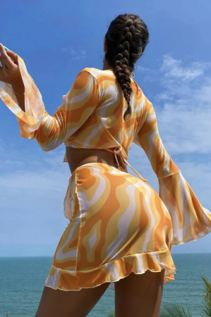 Costum de baie din 4 piese, cu imprimeu si volane [1]