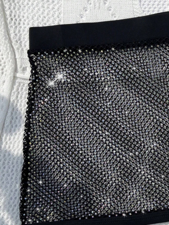 Fusta scurta de plaja cu strasuri [4]