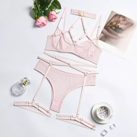 Lenjerie intima 3 piese, cu decupaje [5]