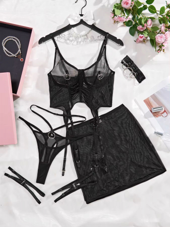 Lenjerie intima din 5 piese, negru cu accesorii metalice [3]