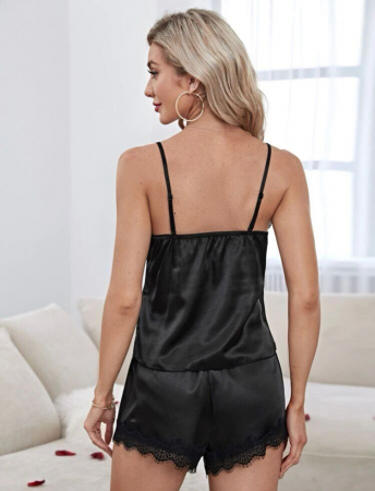 Pijama de satin cu top si pantaloni scurti [1]