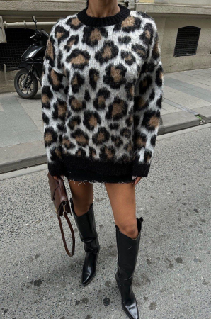 Signature Style - Pulover cu imprimeu animal print