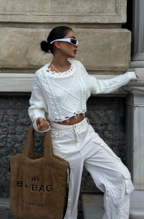 Pulover scurt, alb, cu aspect tricotat [18]