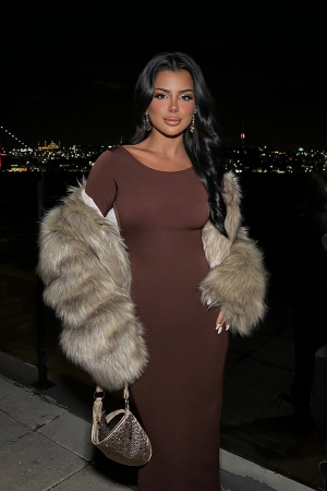 Rochie cambrata cu maneci lungi [4]