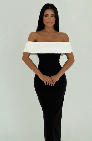Colectii - Rochie lunga neagra cu detalii albe pe umeri