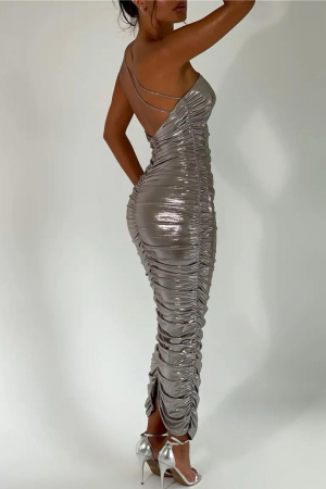 Rochie midi eleganta cu aspect stralucitor [1]