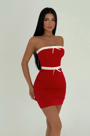 Colectii - Rochie rosie mulata cu detalii