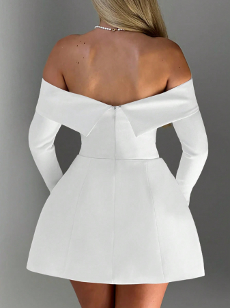 Rochie alba scurta pe umeri [5]