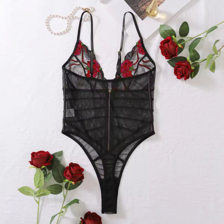 Body cu inseratii din dantela [4]