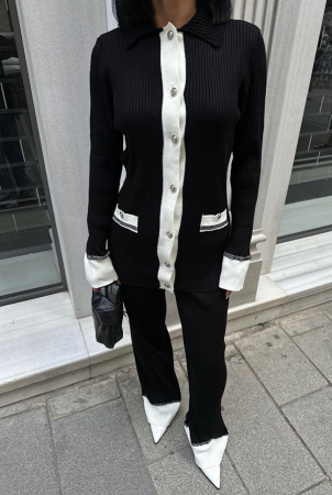 Set format din cardigan si pantaloni [0]