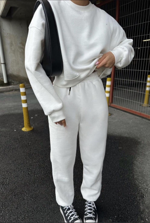 Trening cu decolteu la baza gatului [0]