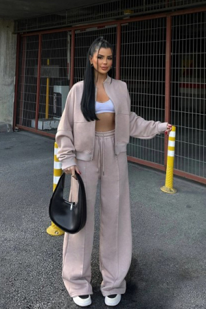 Trening lejer cu pantaloni evazati [3]