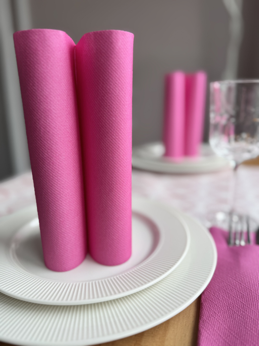 Servetele de masa festive Linclass - Candy Pink (Roz bonbon) / 40 x 40 cm / 20 buc [5]