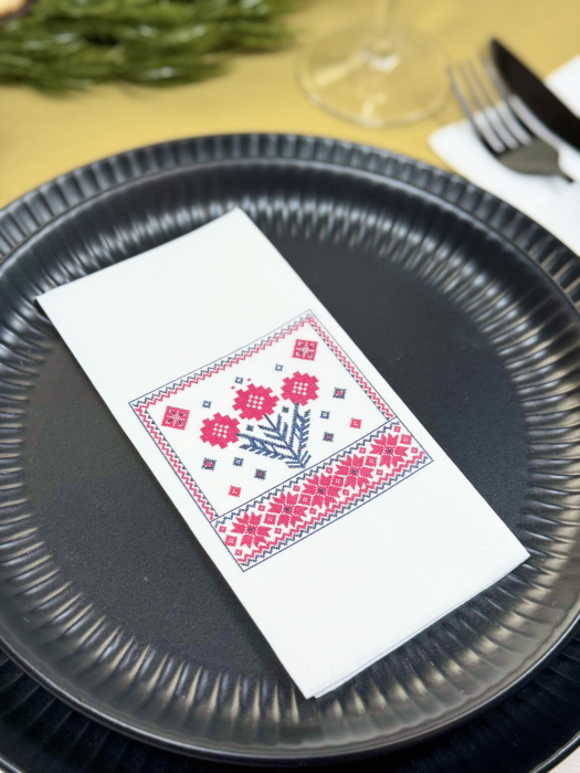 Servetele de masa 2 straturi, Tissue - Model traditional romanesc, 33 x 33 cm, pliate 1/8, 120 buc [1]