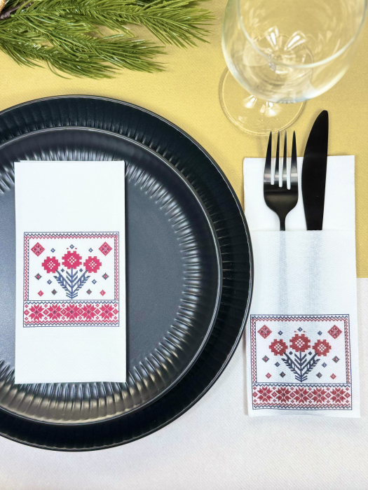 Set accesorii decorative masa festiva - servetele de masa si servetele pentru tacamuri cu model traditional romanesc [1]