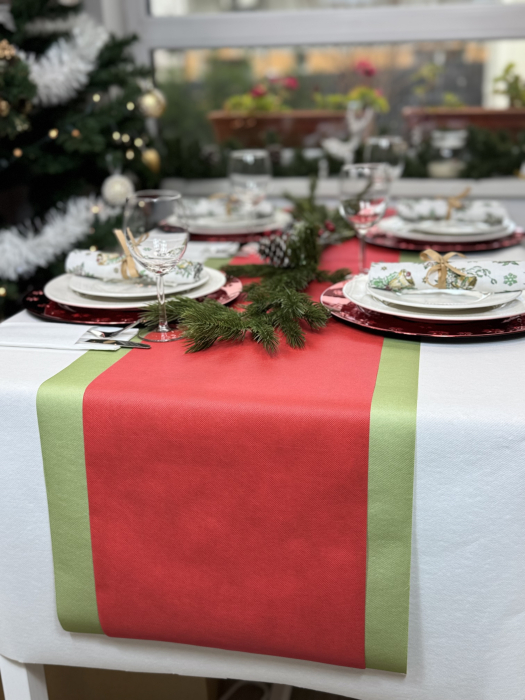 Traversa de masa din poliester, rosie / 30 cm x 20 m / 1 rola [3]