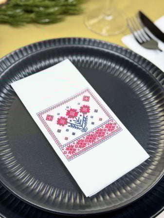 Servetele de masa 2 straturi, Tissue - Model traditional romanesc, 33 x 33 cm, pliate 1/8, 120 buc