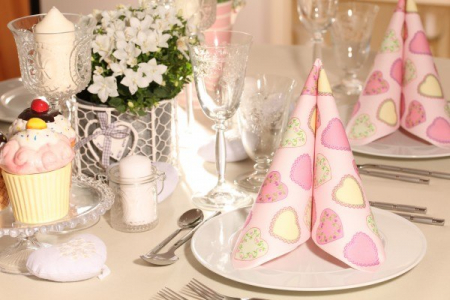 DECOR ANIVERSARI COPII - Servetele de masa festive Linclass - Sweet Love (inimioare) / 40 x 40 cm / 50 buc