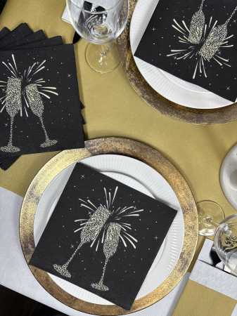 Servetele de masa festive Softpoint - Cheers (auriu) / 38 x 38 cm / 20 buc [1]