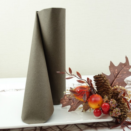 CULOAREA ANULUI 2025 - Servetele de masa festive Linclass - Maro / 40 x 40 cm / 50 buc