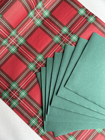 Set accesorii decorative masa festiva de Craciun/Revelion - servetele festive si traversa de masa Linclass Charles Green [1]