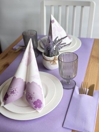 DECOR 1 & 8 MARTIE - Set accesorii decorative masa festiva - servetele festive, servetele cu buzunar pentru tacamuri si traversa de masa Linclass Steffi & Lila