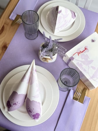 Set accesorii decorative masa festiva - servetele festive, servetele cu buzunar pentru tacamuri si traversa de masa Linclass Steffi & Lila [1]