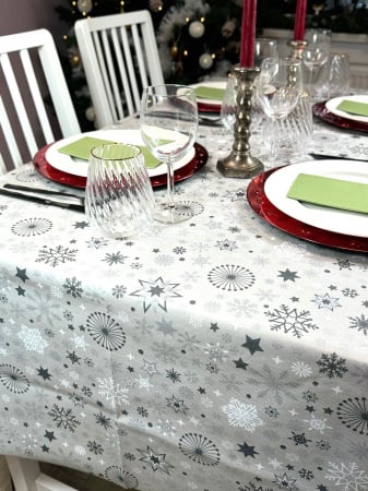 Set accesorii decorative masa festiva - fata de masa si servetele festive - Linclass Snowflakes Olive [2]
