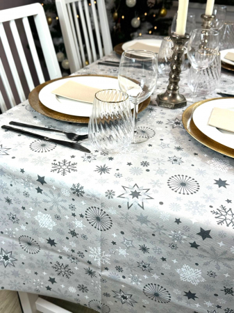 Set accesorii decorative masa festiva - fata de masa si servetele festive - Linclass Snowflakes Pebble Stone [4]