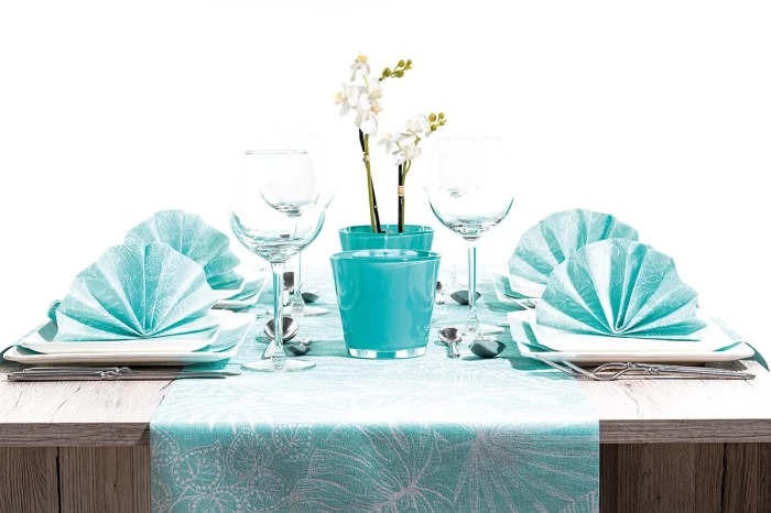 Colectie Limitata - Traversa masa - Linclass Kona (albastru ciel) / 40 cm x 24 m / 4 role