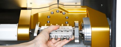 Mașină de frezat CAD/CAM ARUM 5X-500L [4]