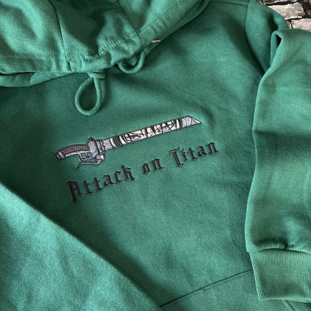 Hanorac Brodat Levi - Premium AoT [2]