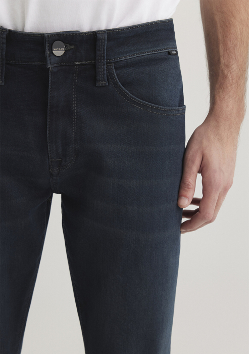 Mavi Blugi Indigo Martin Regular Straight Barbati [5]