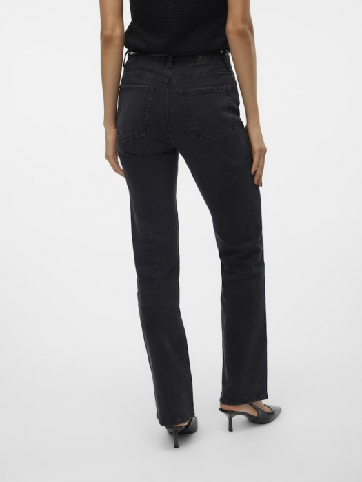 VERO MODA Женские Джинсы Black Denim Tessa Straight [2]