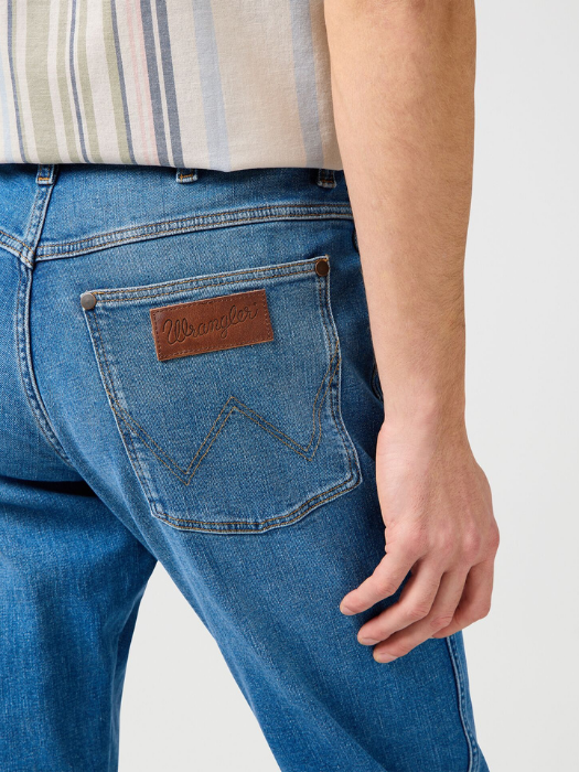 Wrangler Blugi Albastri RIVER Tapered Barbati [4]